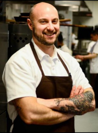 jorge_in_kitchen_2 jorge_in_kitchen_2